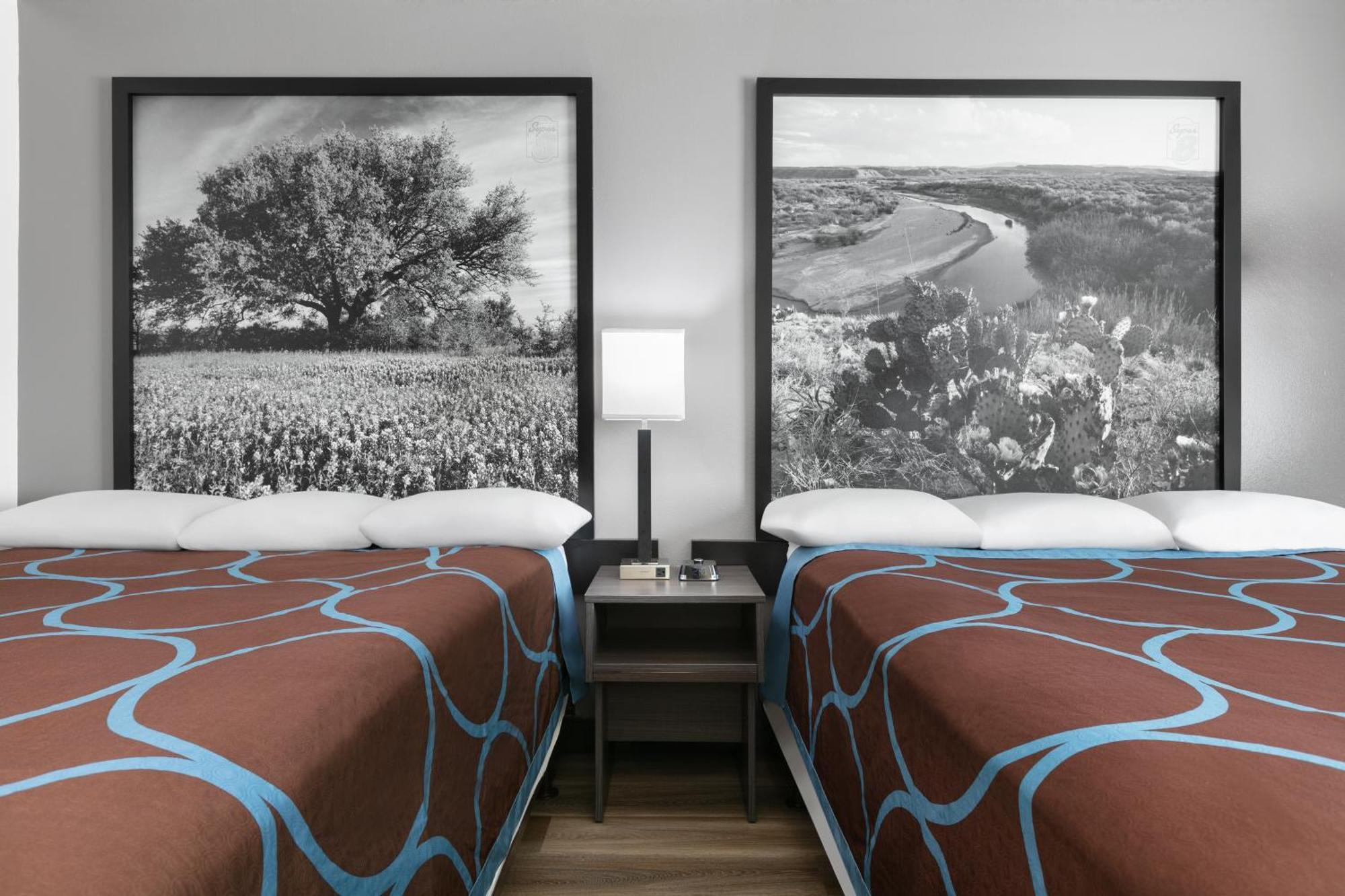 Super 8 By Wyndham Grapevine/Dfw Airport Northwest Hotel Ngoại thất bức ảnh